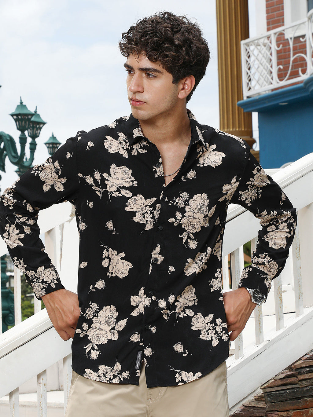 Contrast-Roses Imprint Shirt
